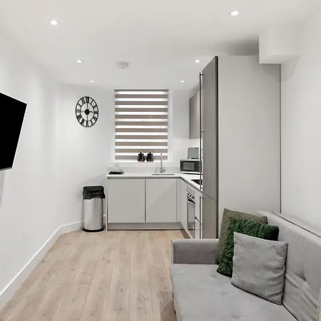 Spacious Luxury Apartment King Bed - Central Location London Exterior photo