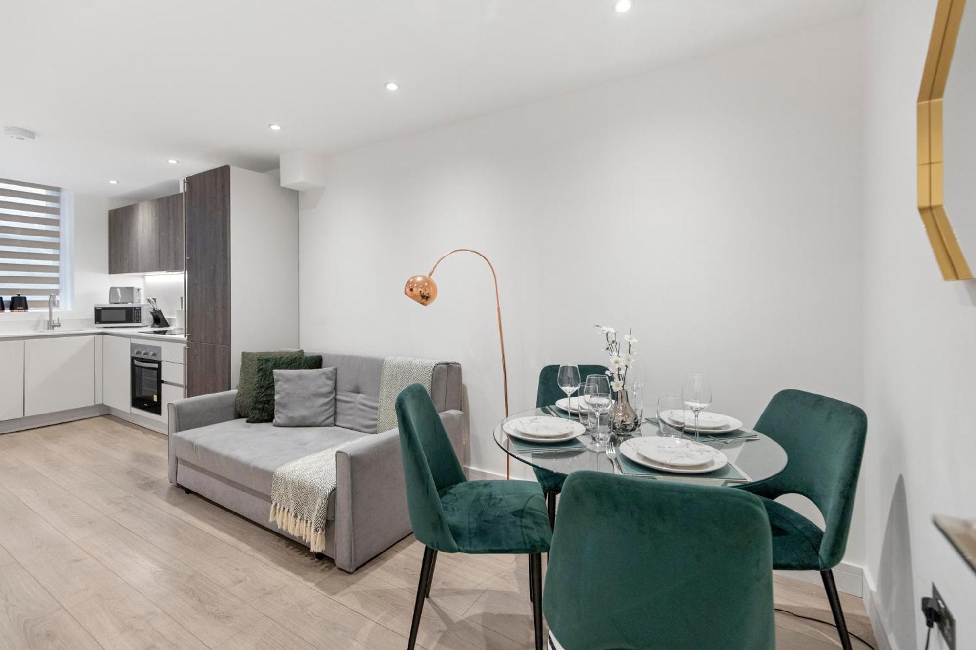 Spacious Luxury King Bed - Location Apartment London
